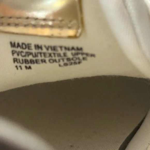 🆕Michael Kors Sneakers - Picture 12 of 13